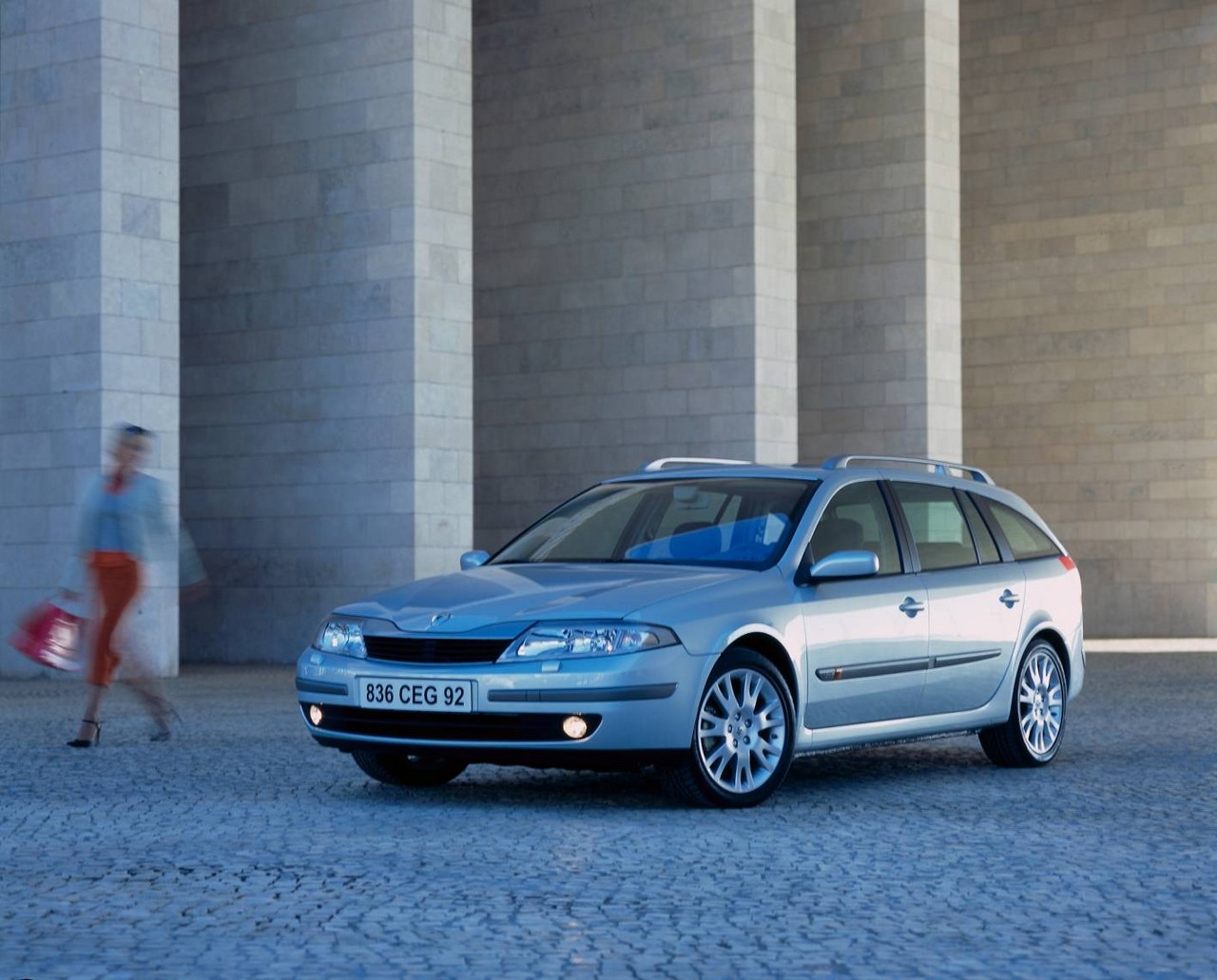 Renault Laguna 2 (X74)